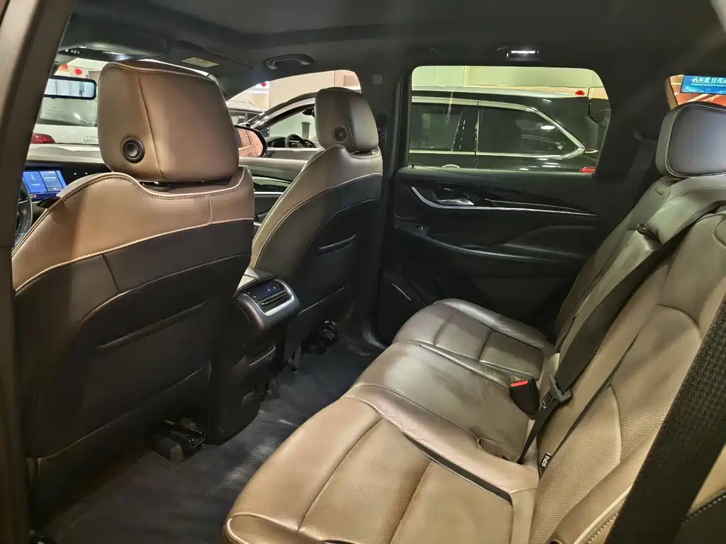 Buick Enclave 28T 4WD Premium Flagship Type, фото 5