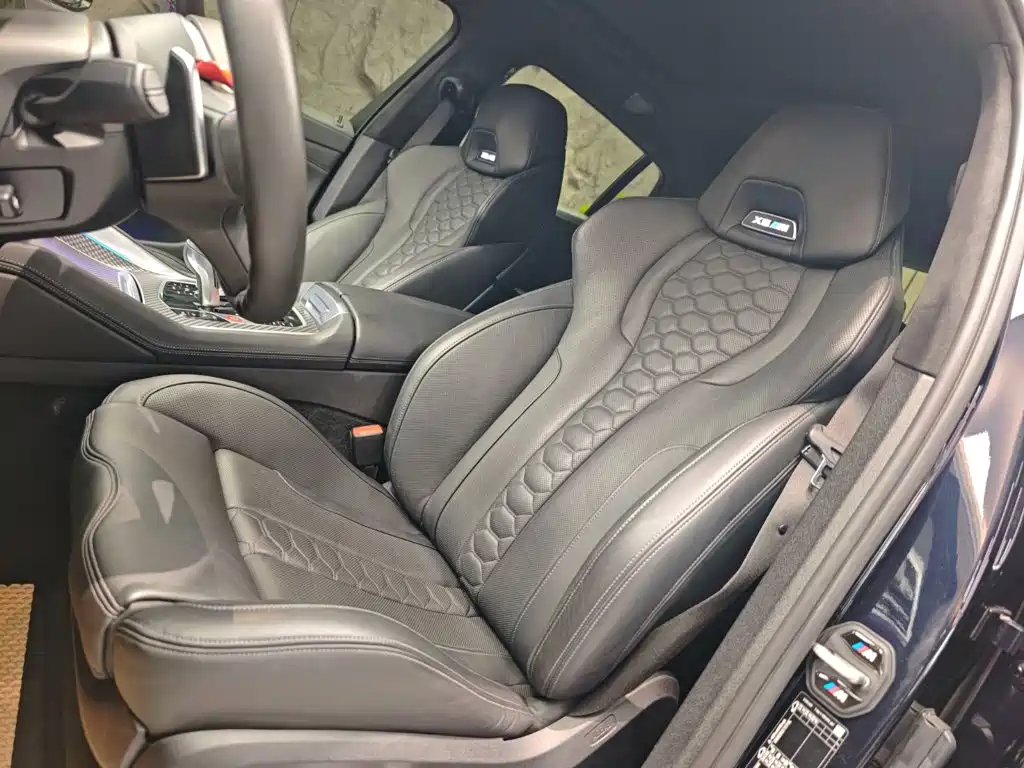 BMW X6 M — миниатюра 9