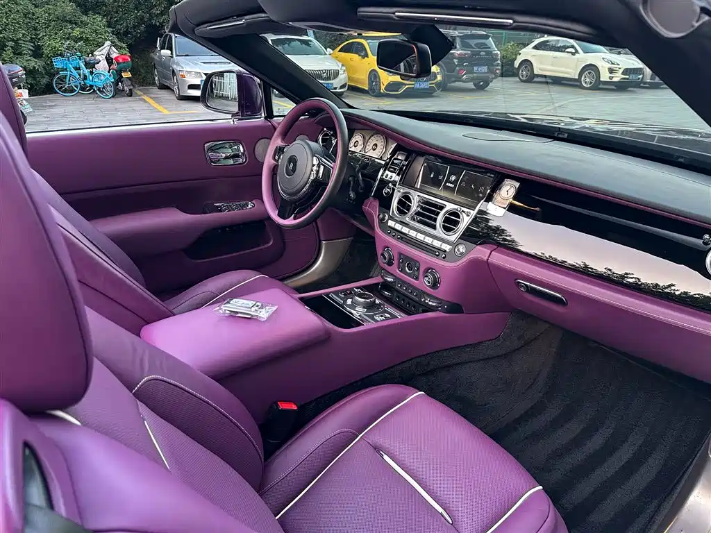 Rolls-Royce Dawn — миниатюра 15