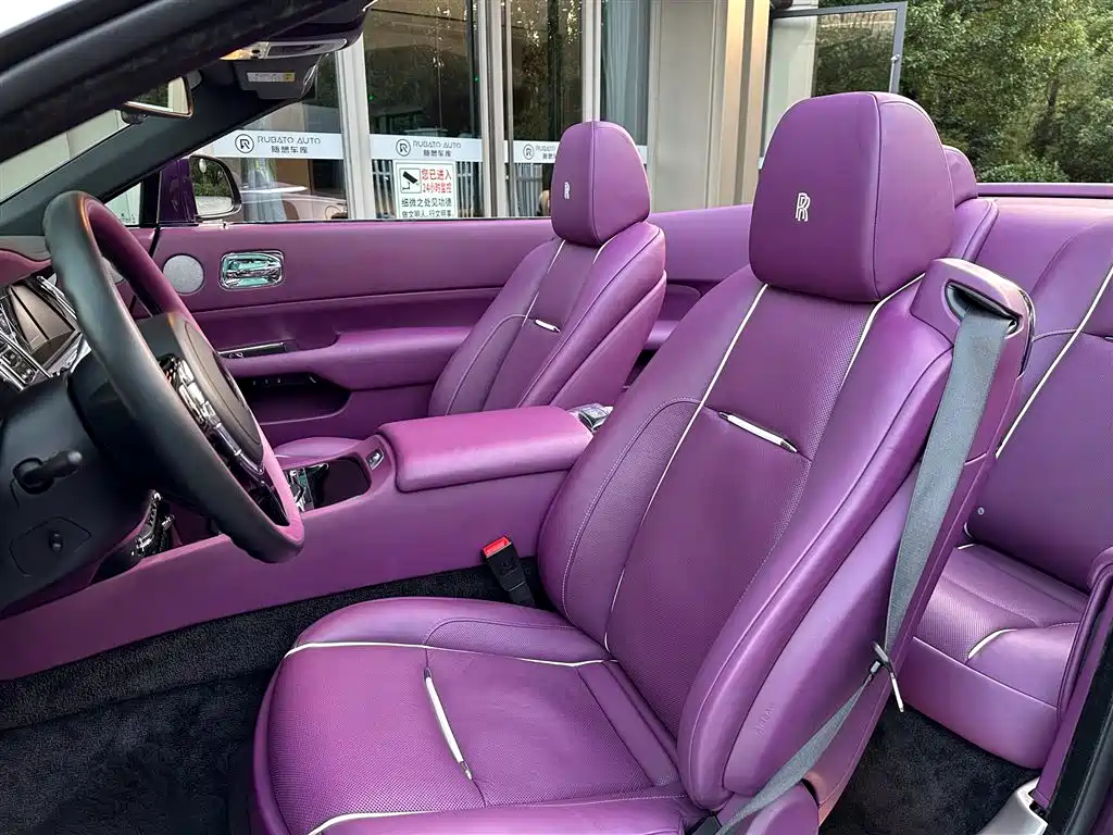 Rolls-Royce Dawn — миниатюра 18