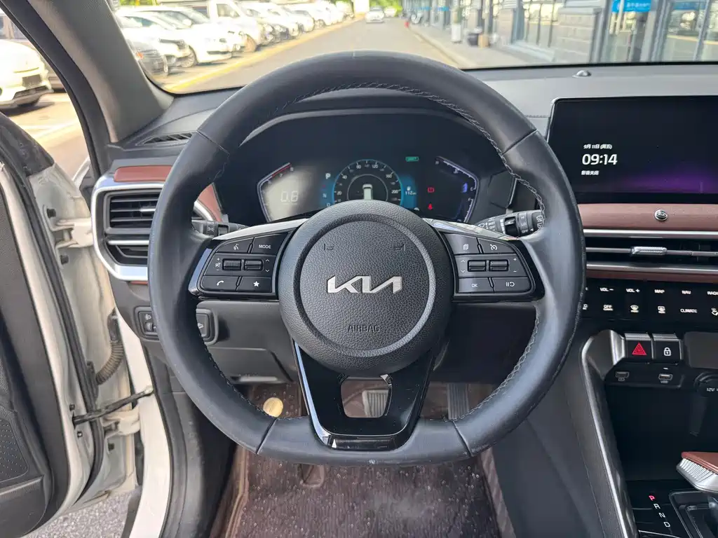 Kia Sportage — миниатюра 7