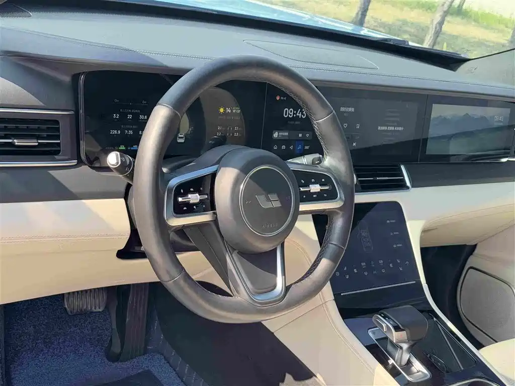 Li Auto Li ONE — миниатюра 9