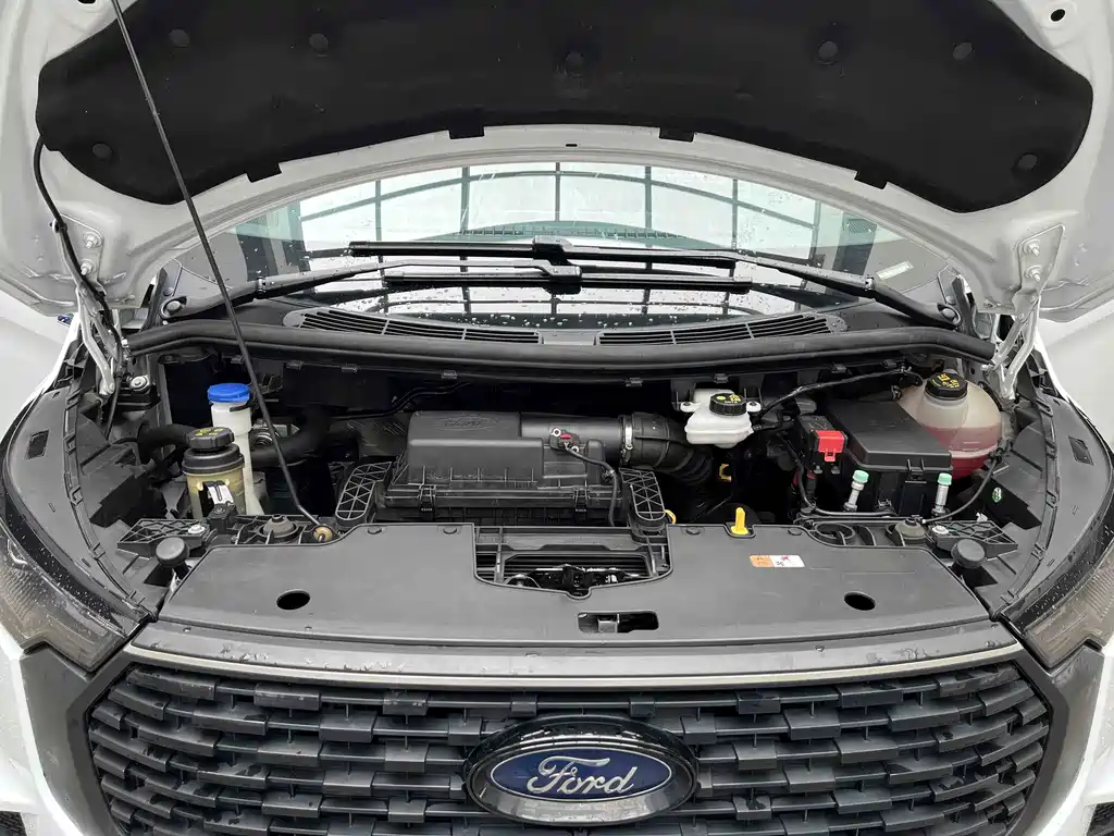 Ford Transit — миниатюра 14