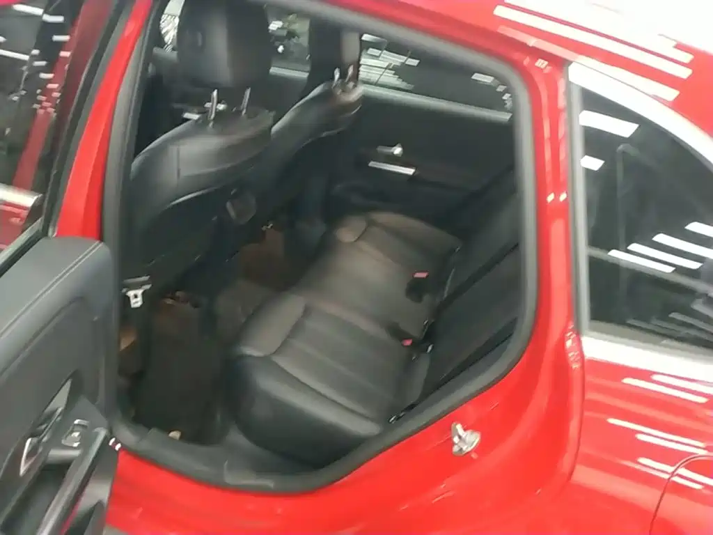 Mercedes-Benz B-Class — миниатюра 17