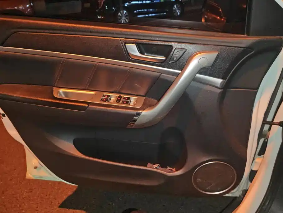 Haval M6 — миниатюра 7