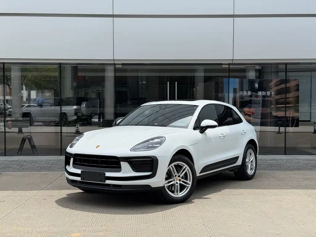 Porsche Macan 2024