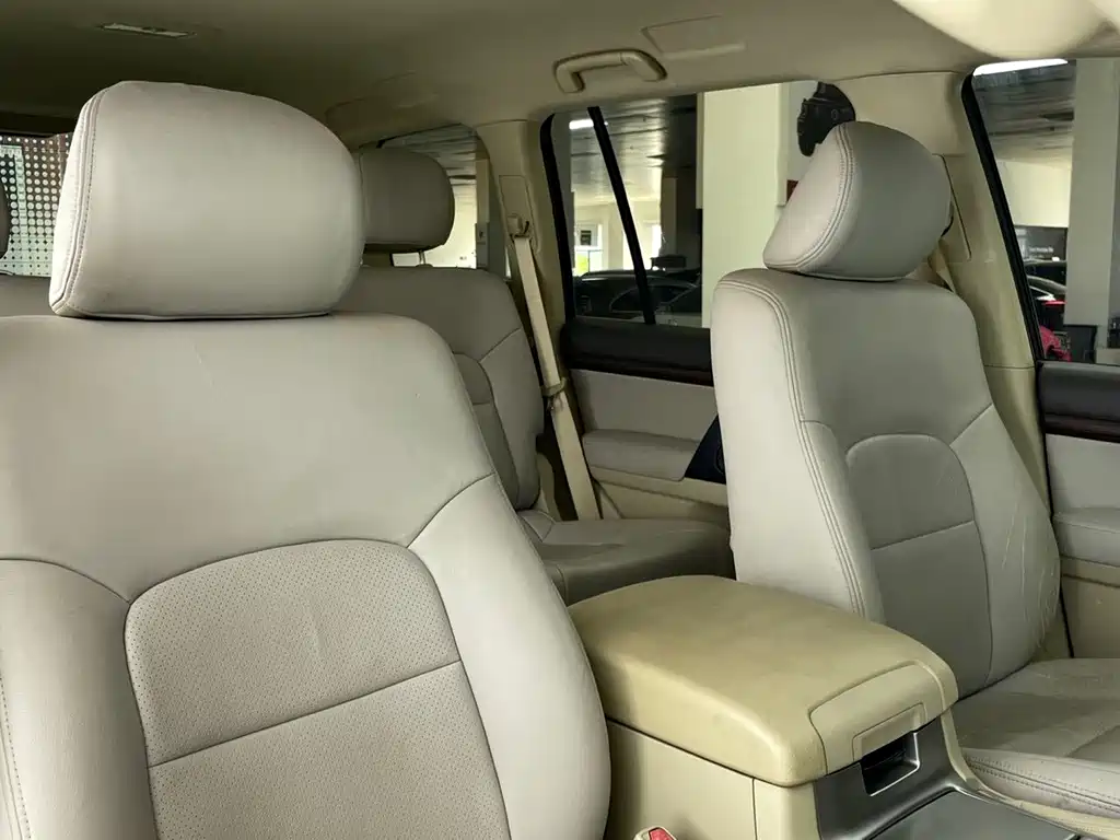 Toyota Land Cruiser — миниатюра 15