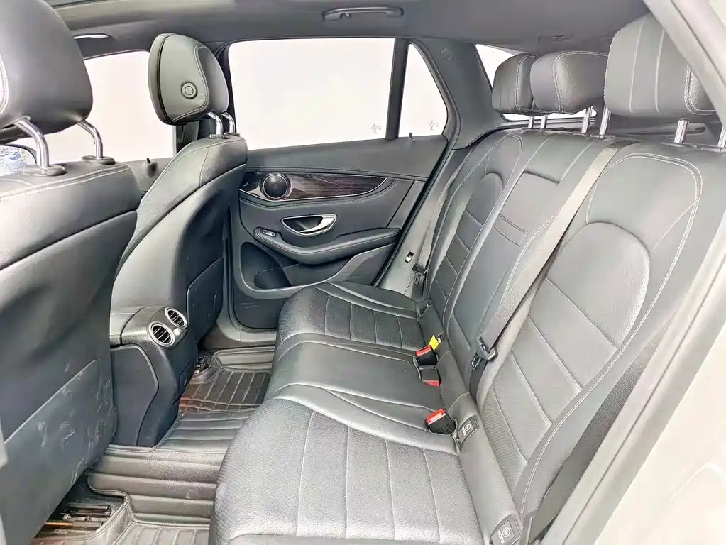 Mercedes-Benz GLC — миниатюра 14