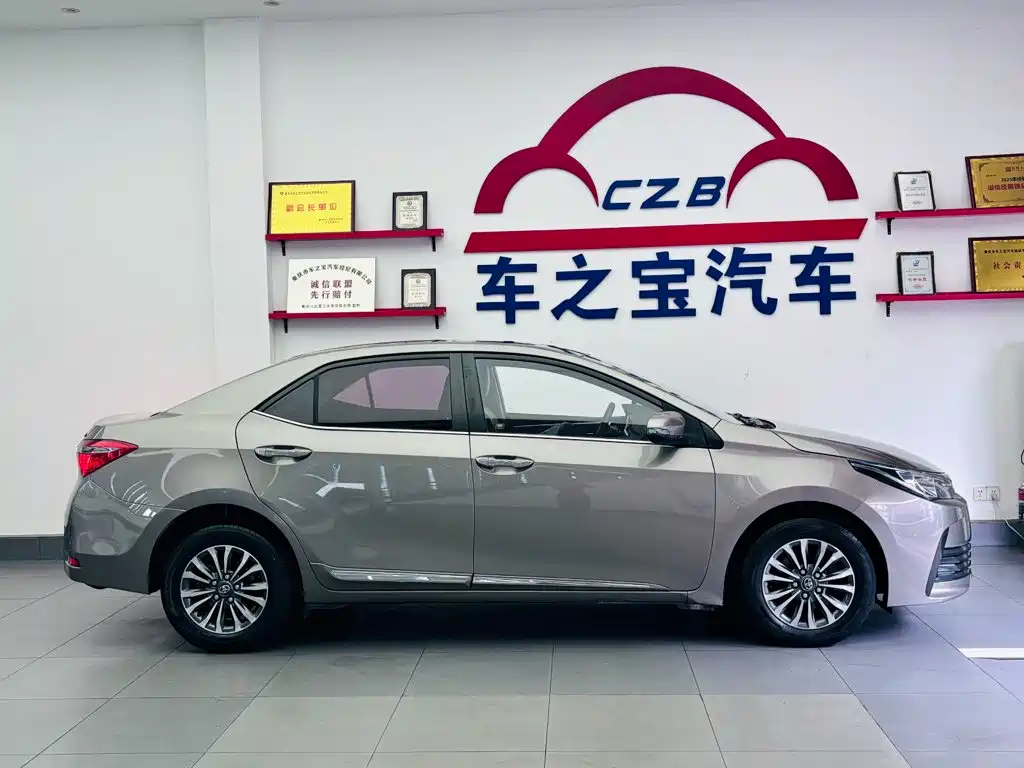 Toyota Corolla — миниатюра 8