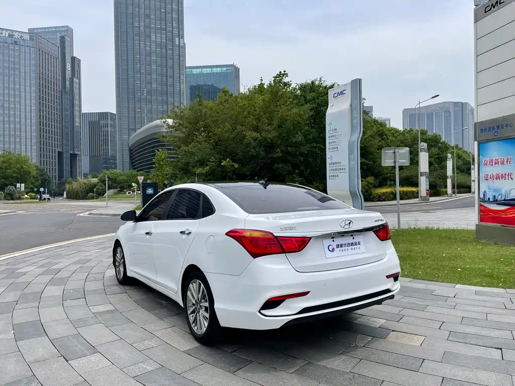 HYUNDAI NAME PICTURE