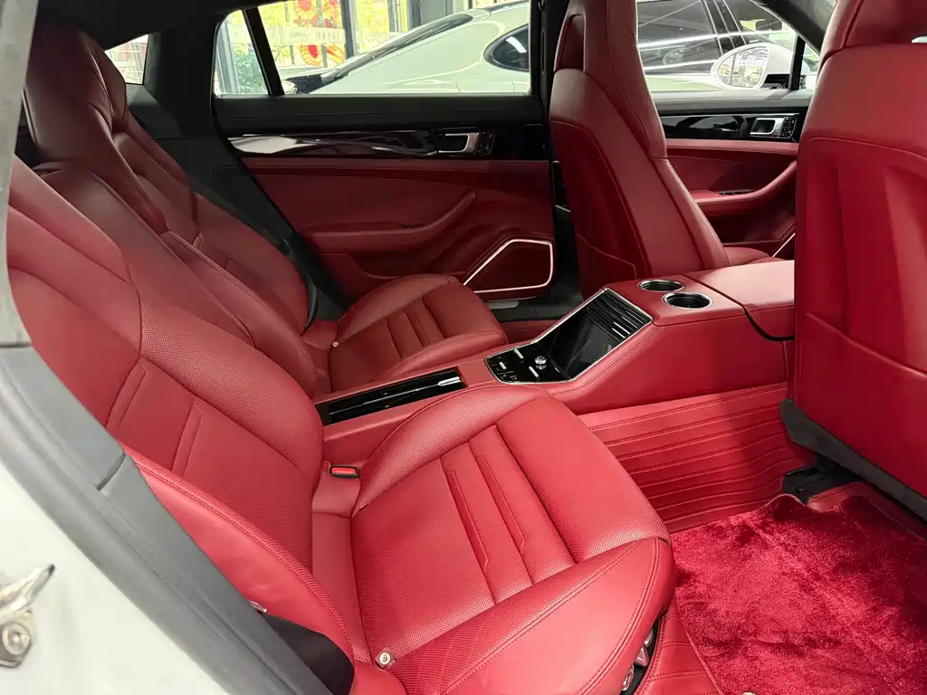 Porsche Panamera — миниатюра 12