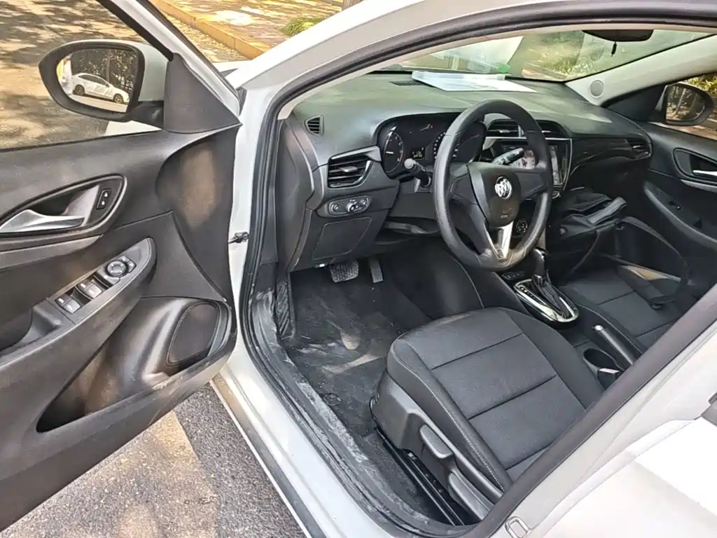 Buick Excelle — миниатюра 16