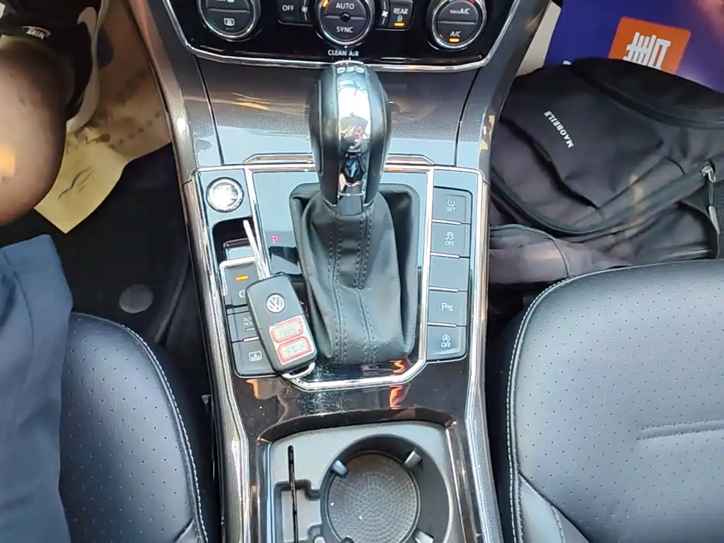 Volkswagen Passat — миниатюра 14