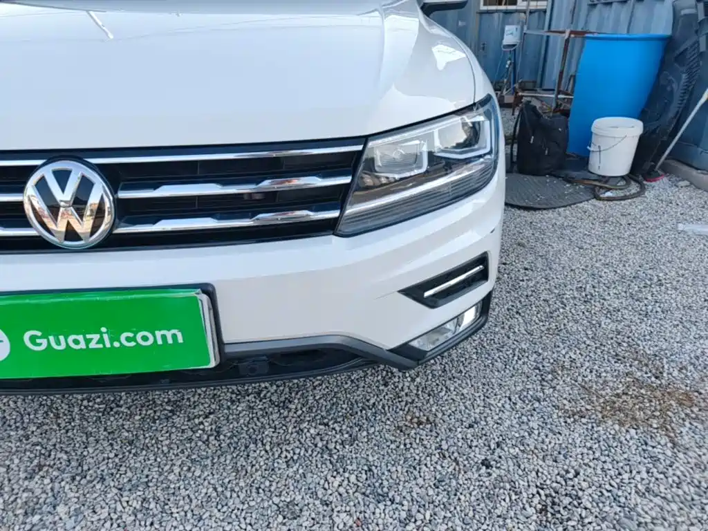 Volkswagen Tiguan L — миниатюра 24