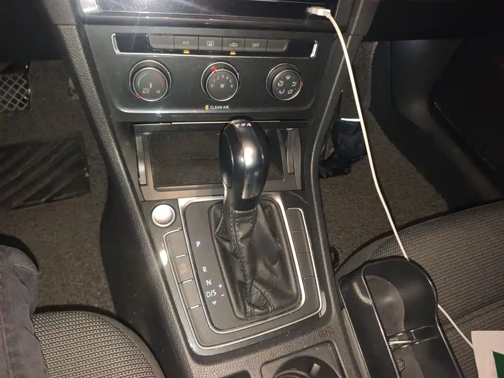 Volkswagen Golf — миниатюра 7