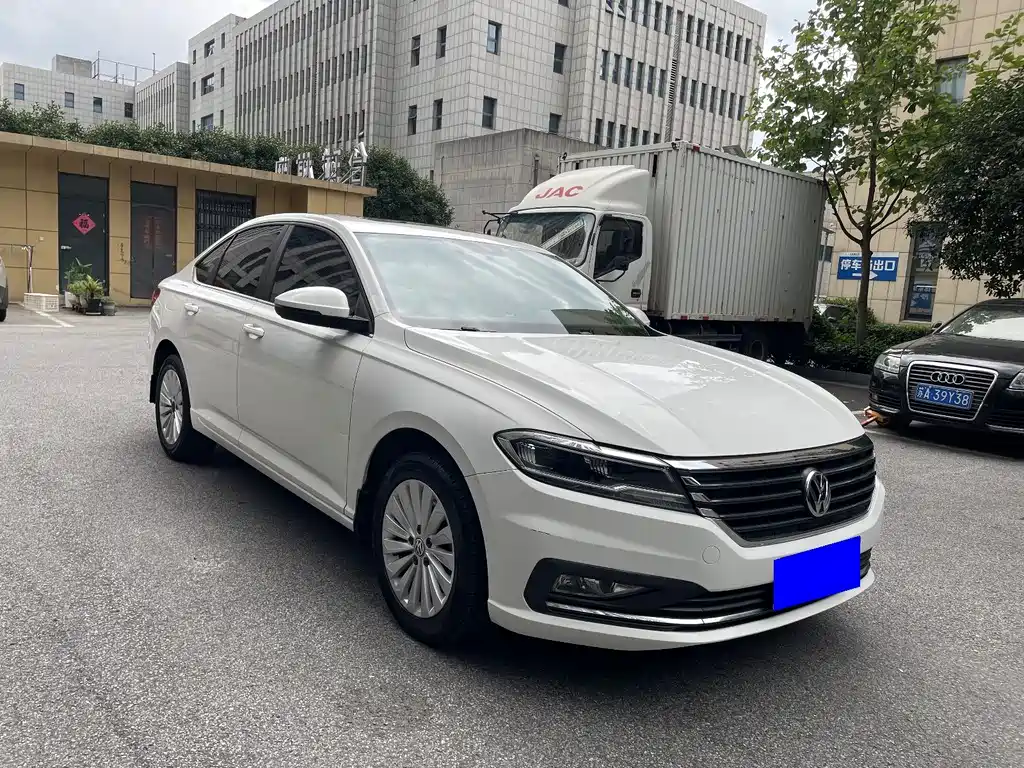 Volkswagen Lavida — миниатюра 8
