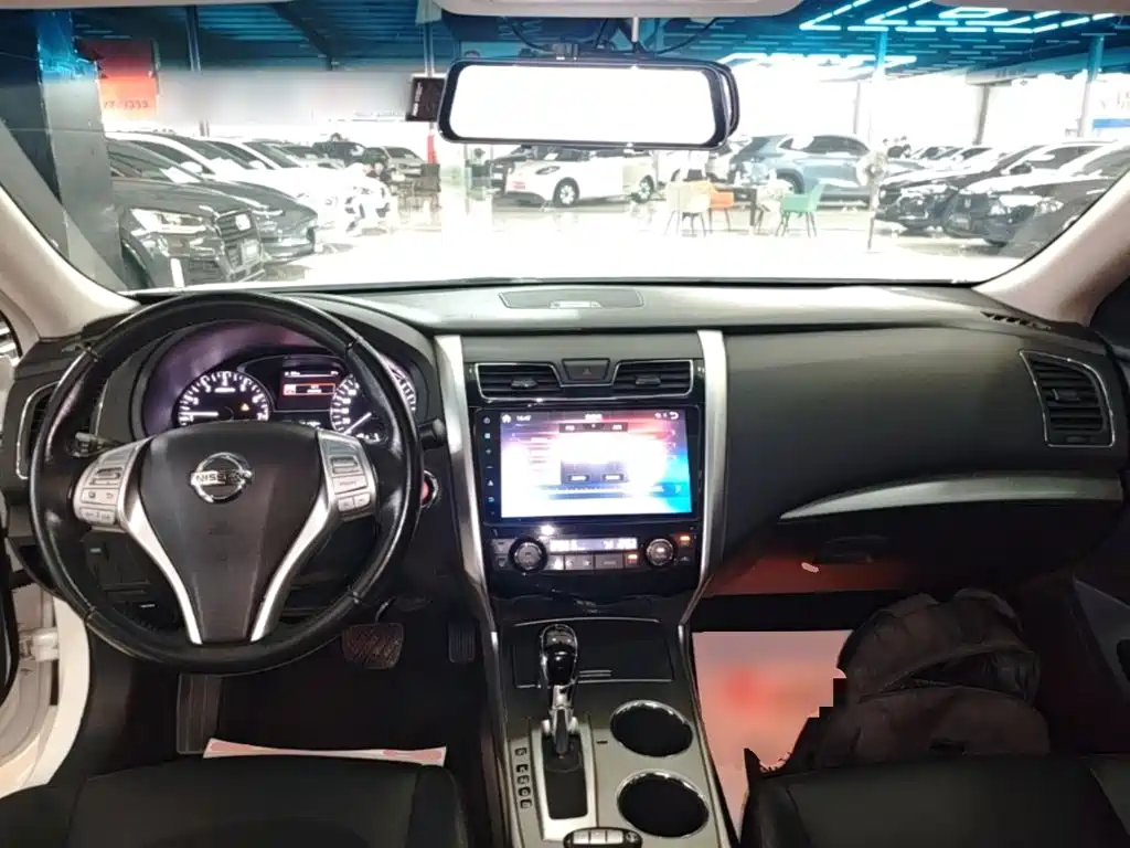 Nissan Teana — миниатюра 10