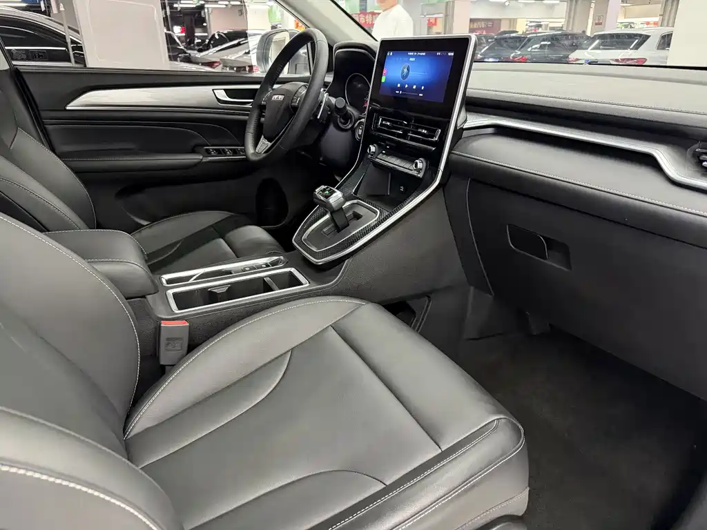 Haval M6 — миниатюра 5
