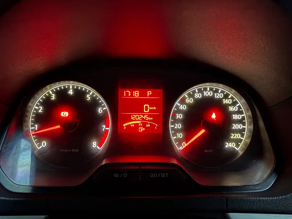 Volkswagen Jetta — миниатюра 14