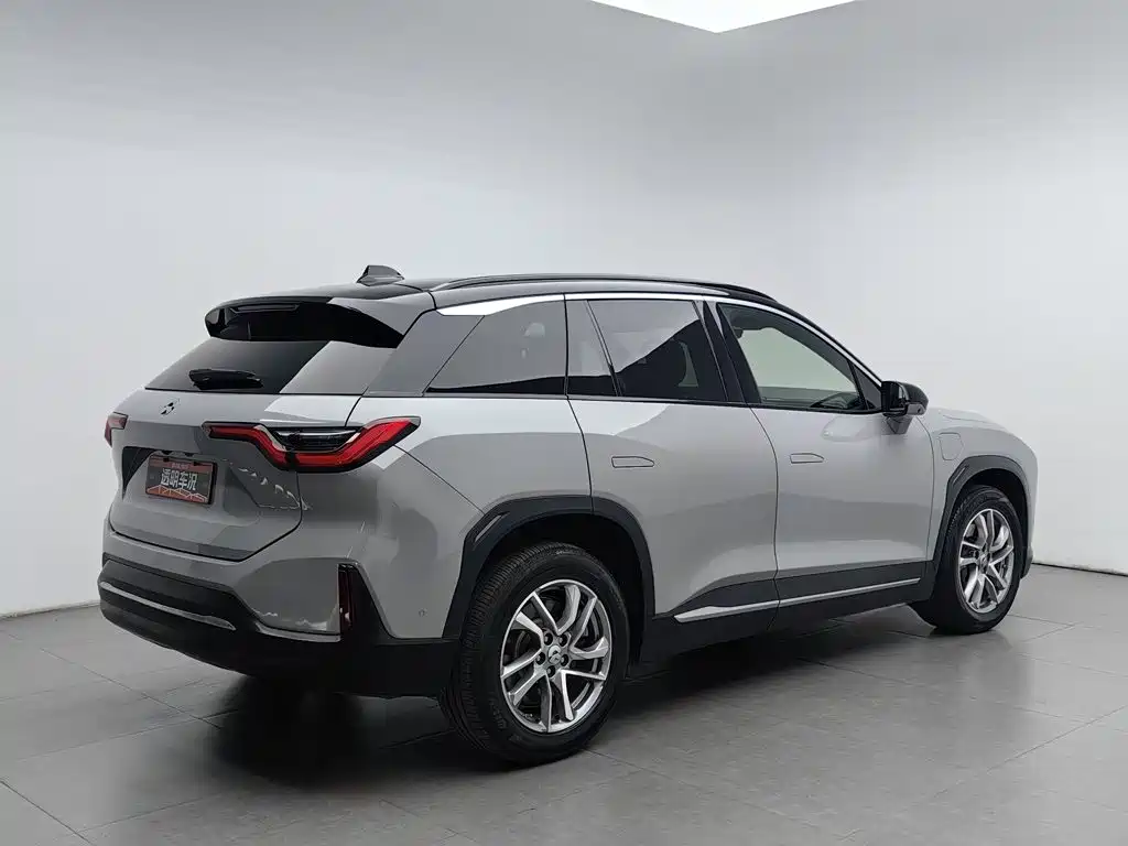 NIO ES6 — миниатюра 2