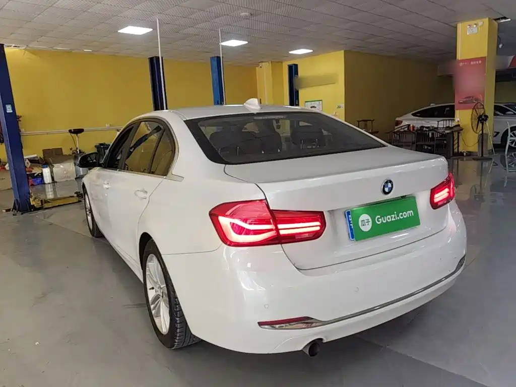 BMW 3 Series — миниатюра 5