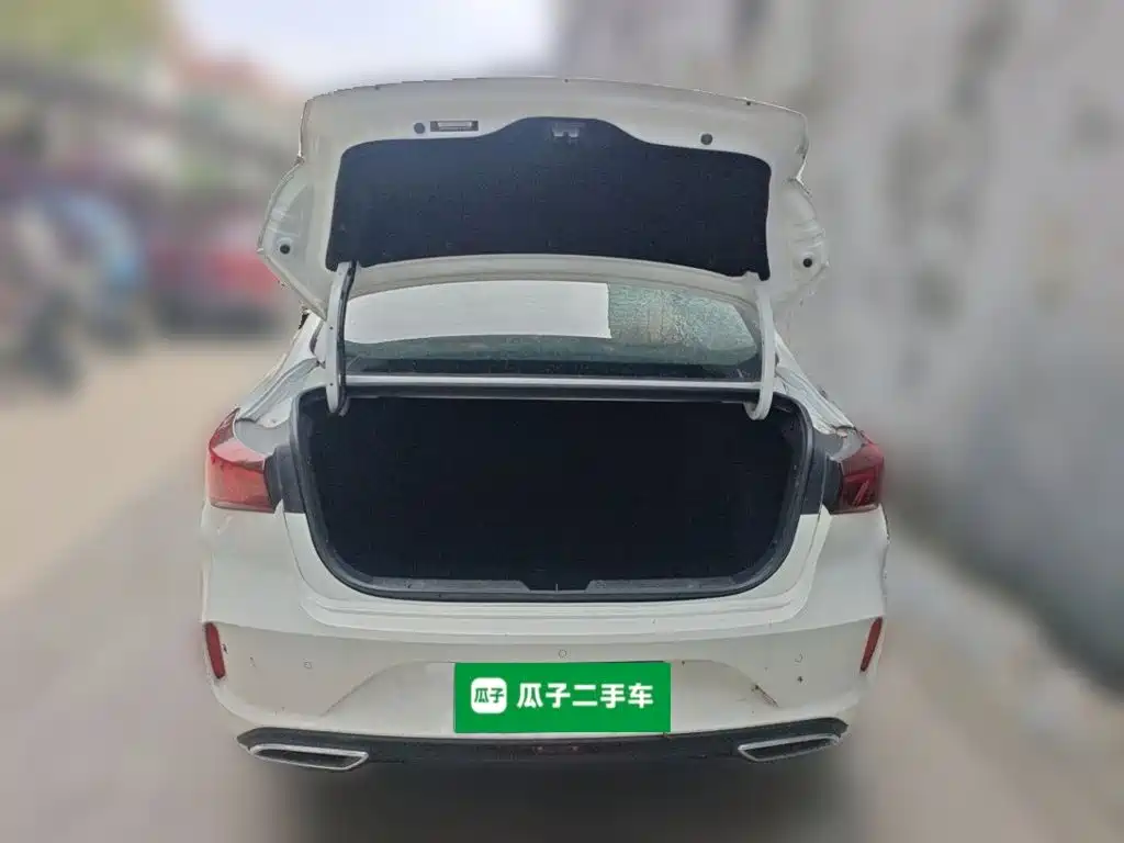 Changan Eado — миниатюра 10