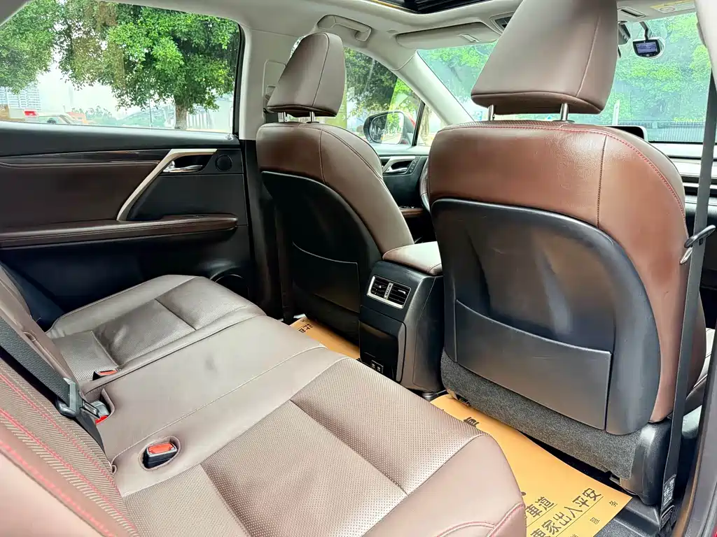 Lexus RX — миниатюра 16
