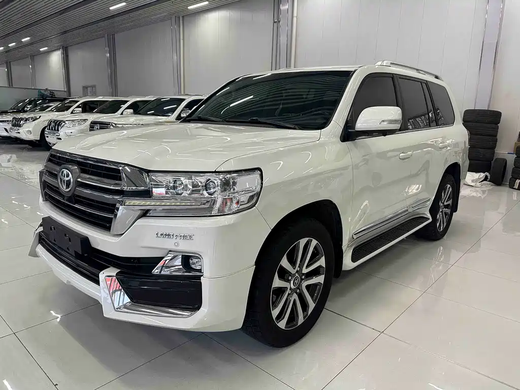 Toyota Land Cruiser 2020