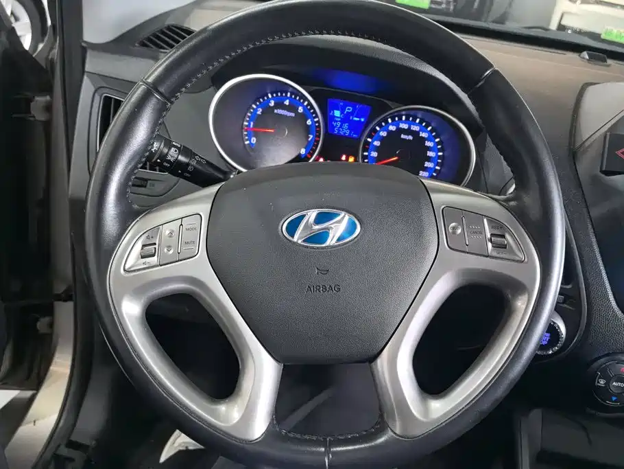 Hyundai ix35 — миниатюра 15