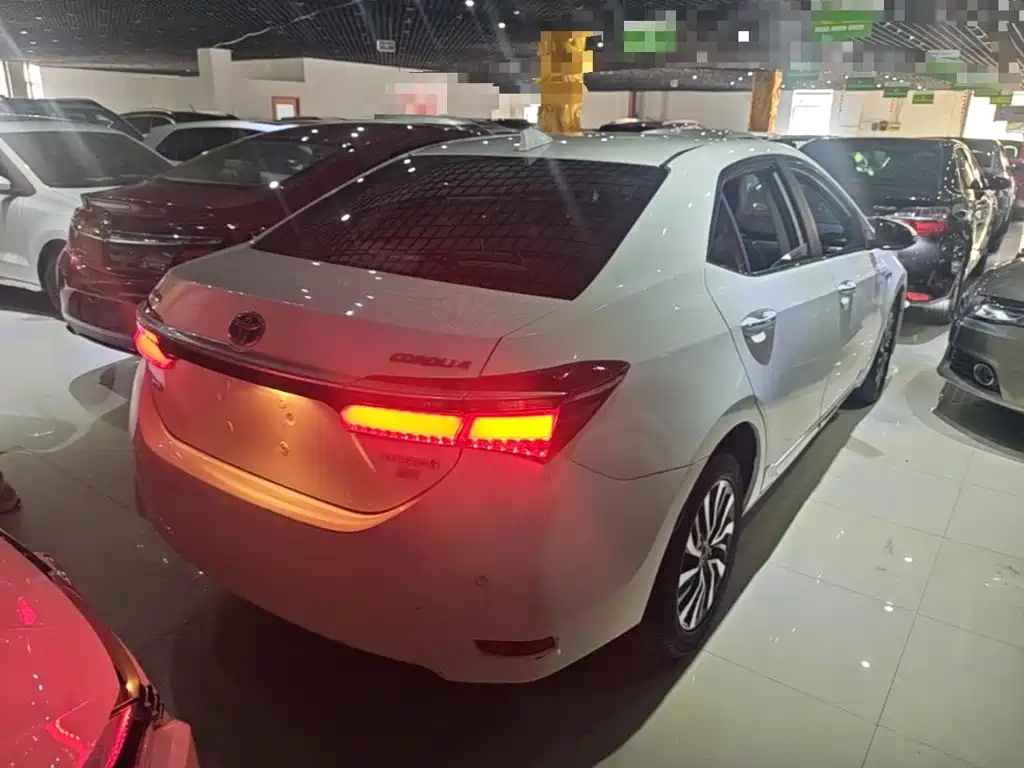 Toyota Corolla — миниатюра 7