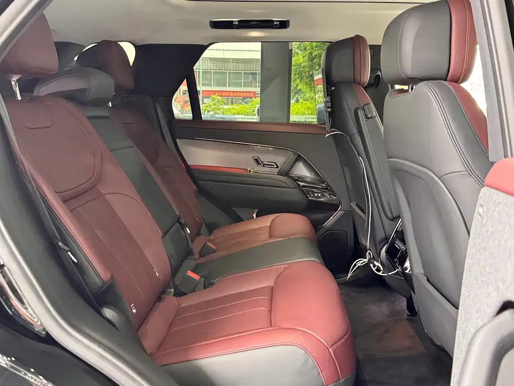 Land Rover Sport — миниатюра 21