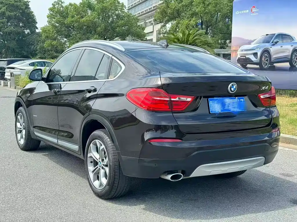 BMW X4 — миниатюра 5