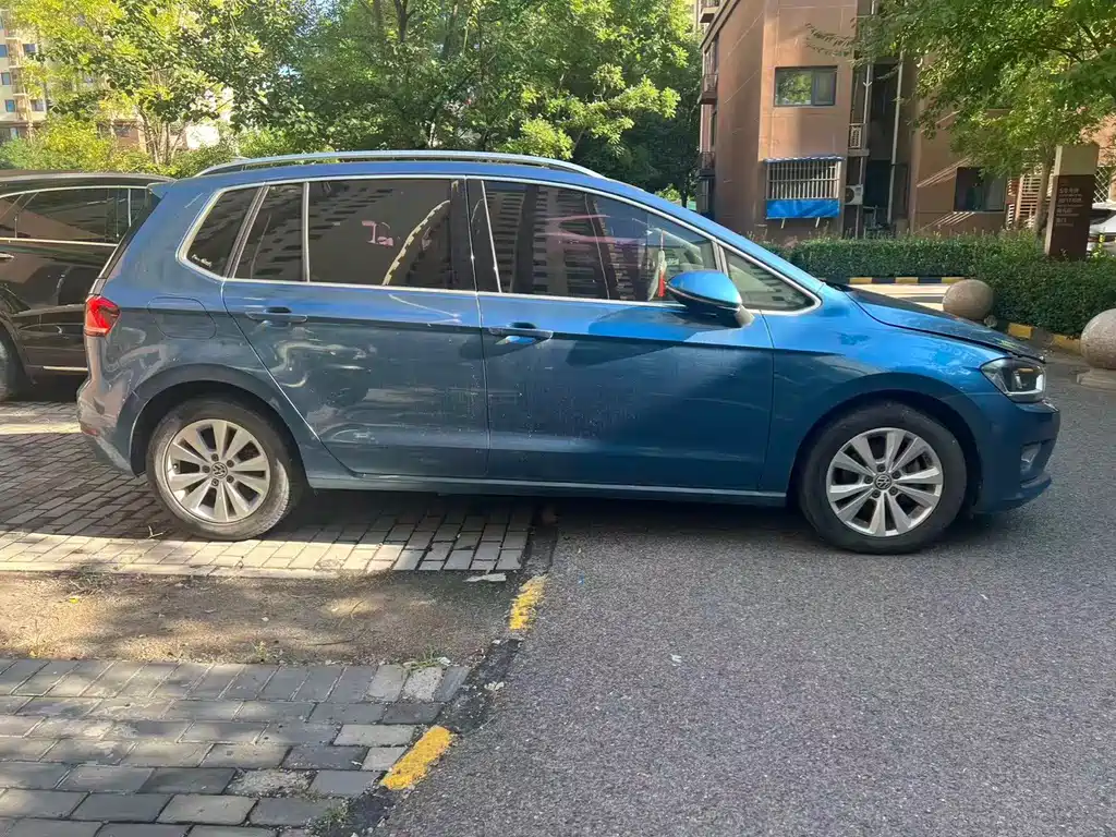 Volkswagen Golf Sportsvan 230TSI Auto Progressive Type, фото 4