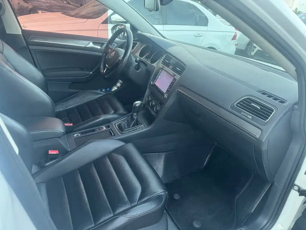 Volkswagen Golf — миниатюра 7