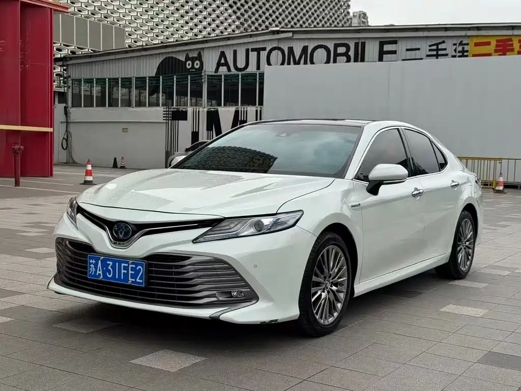Toyota Camry 2020