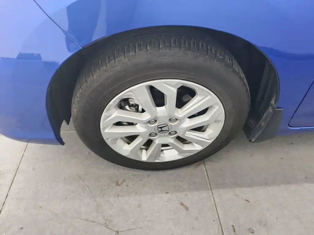 Honda Fit — миниатюра 23