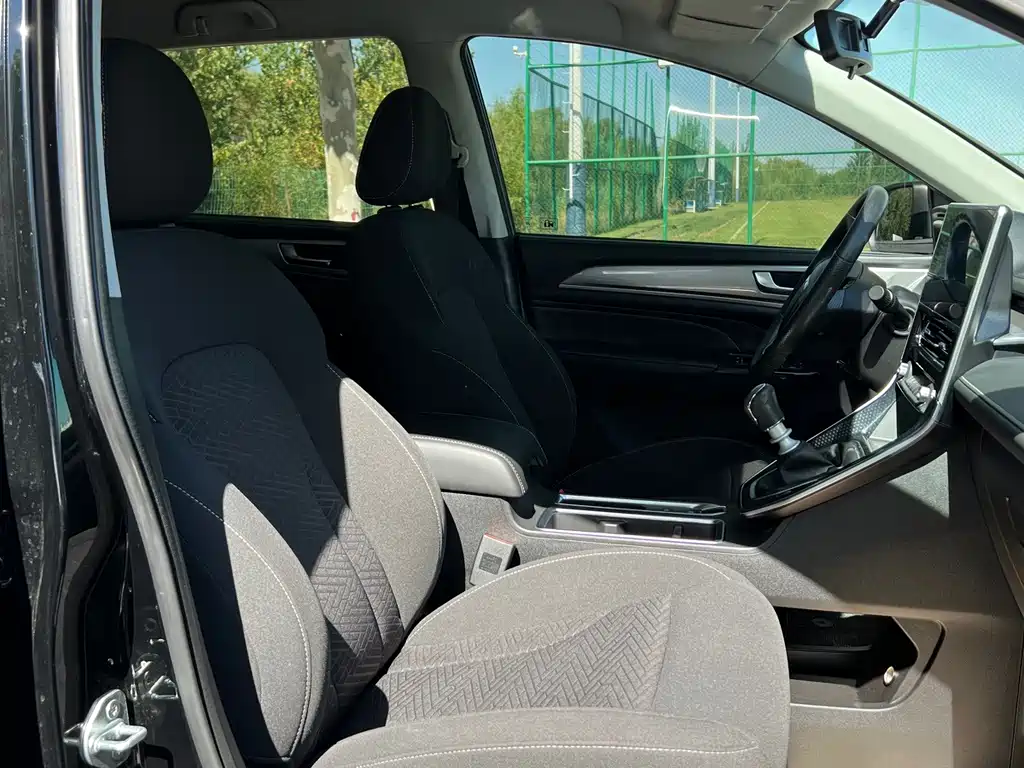 Haval M6 — миниатюра 8