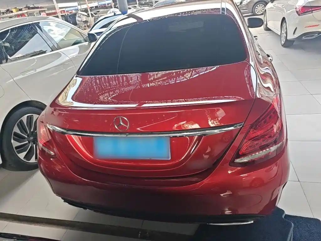 Mercedes-Benz C-Class — миниатюра 6