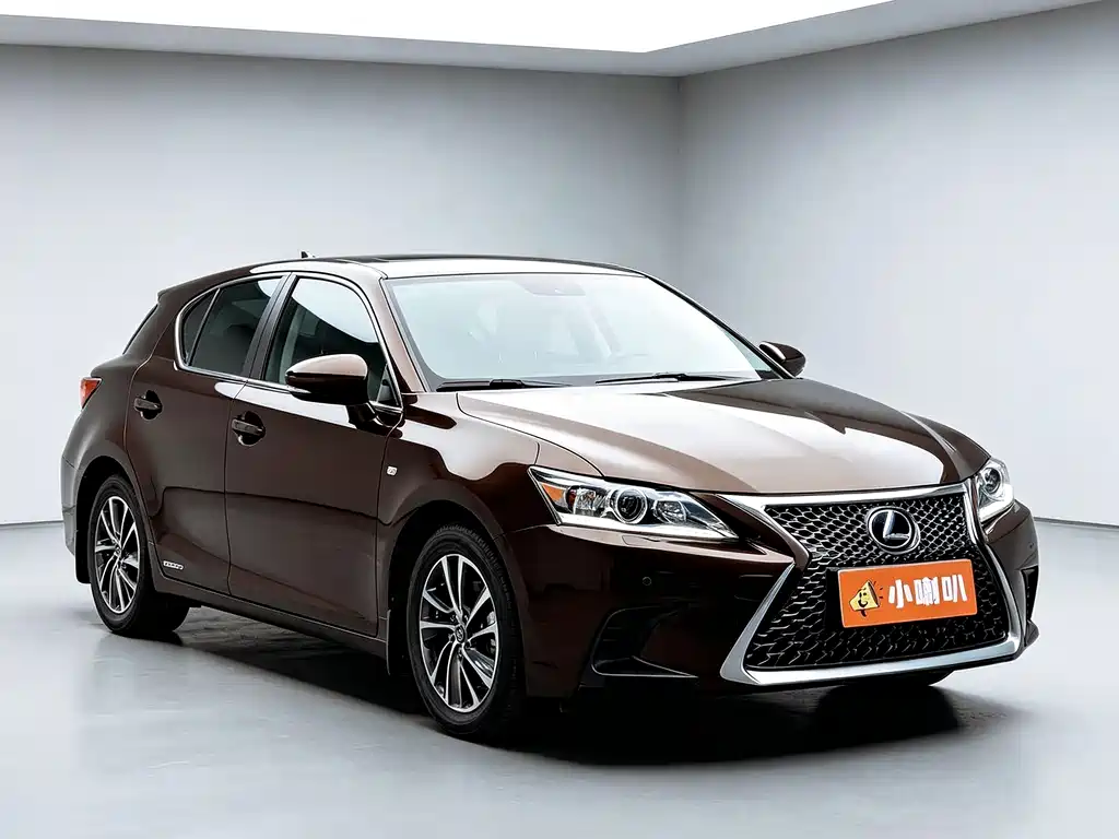 Lexus CT — миниатюра 3
