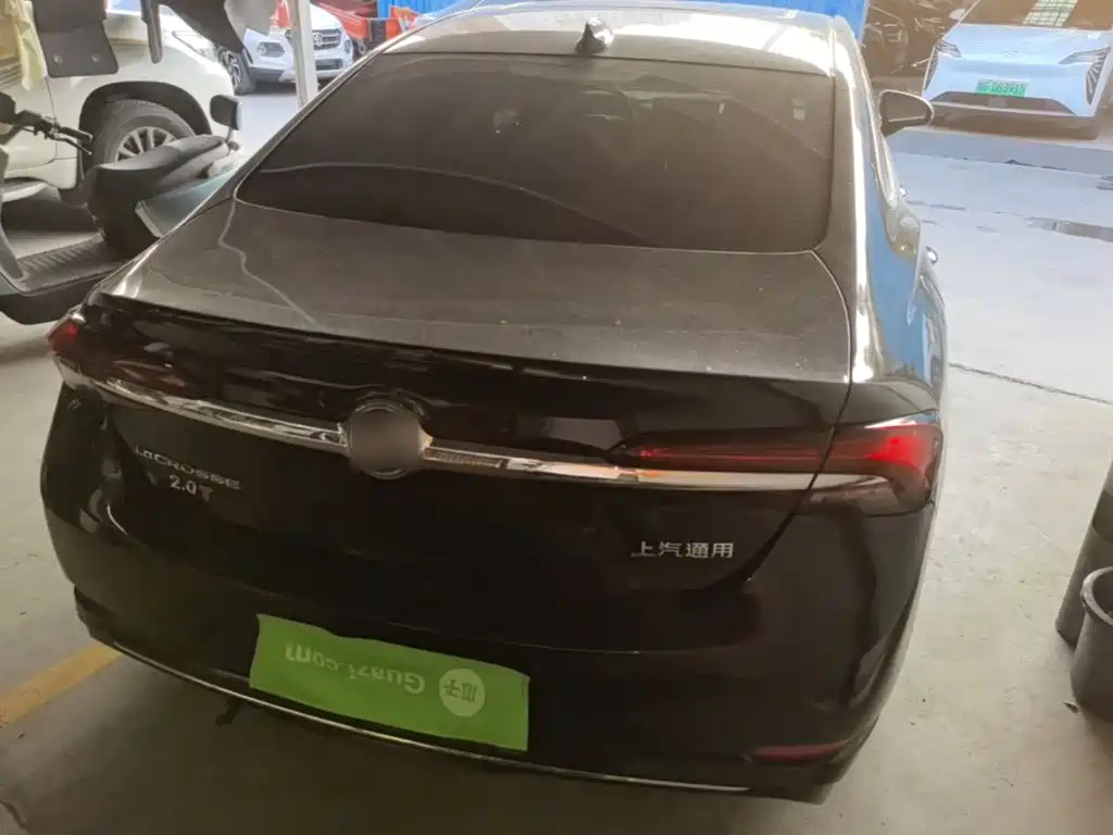 Buick LaCrosse — миниатюра 7