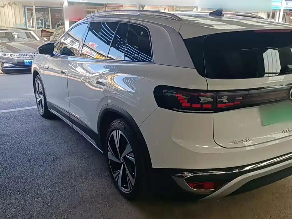 Volkswagen ID.6 Crozz — миниатюра 7