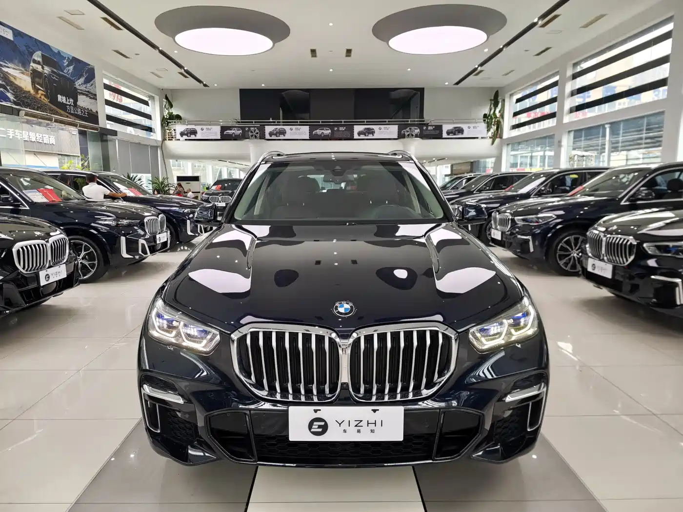 宝马X5 2022款 改款 xDrive 30Li 尊享型M运动套装 2022