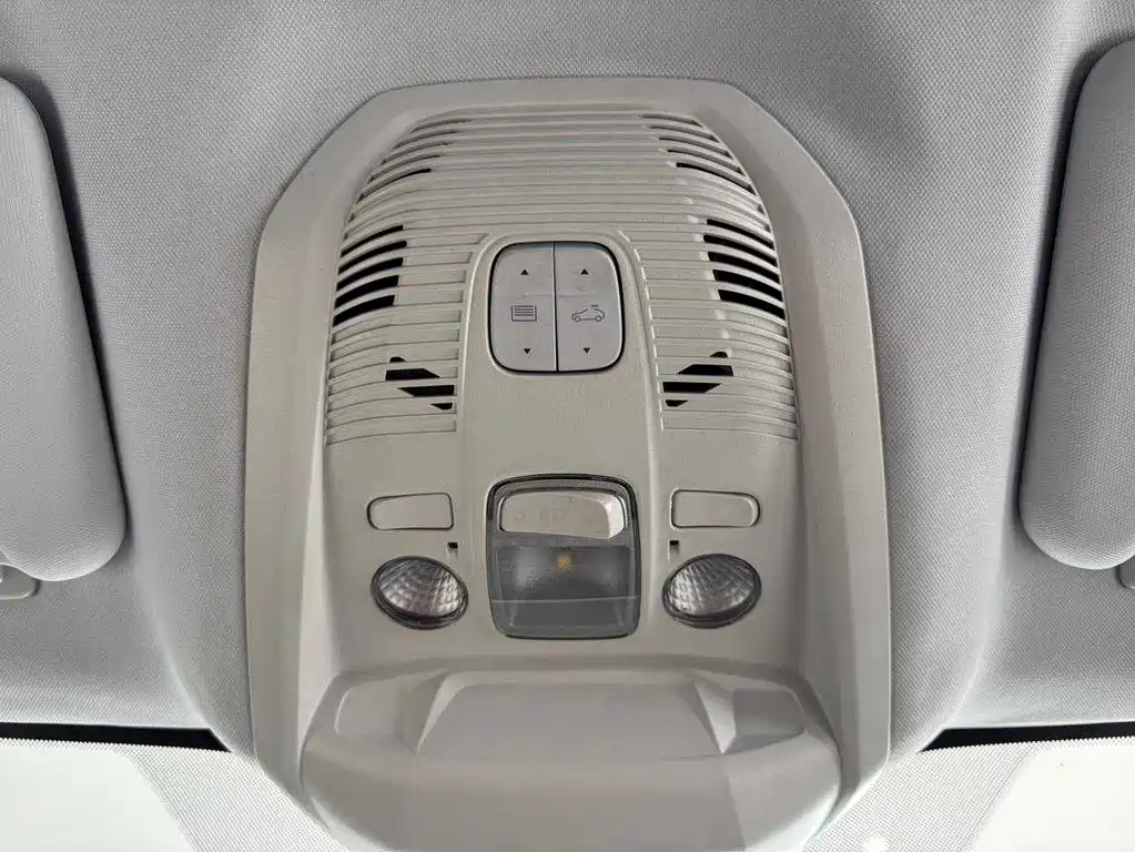 Peugeot 5008 — миниатюра 22