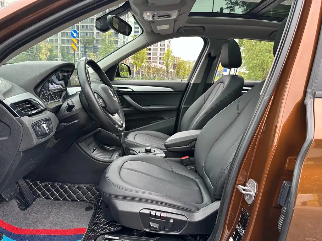 BMW X1 — миниатюра 8