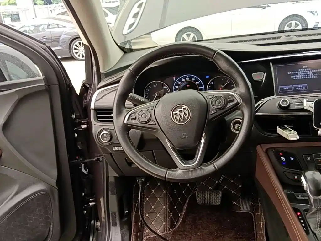 Buick Envision Plus — миниатюра 11