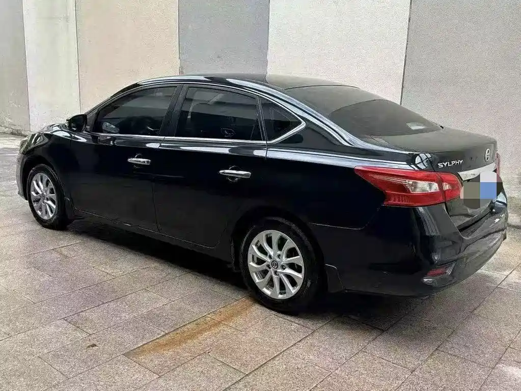 Nissan Sylphy — миниатюра 5