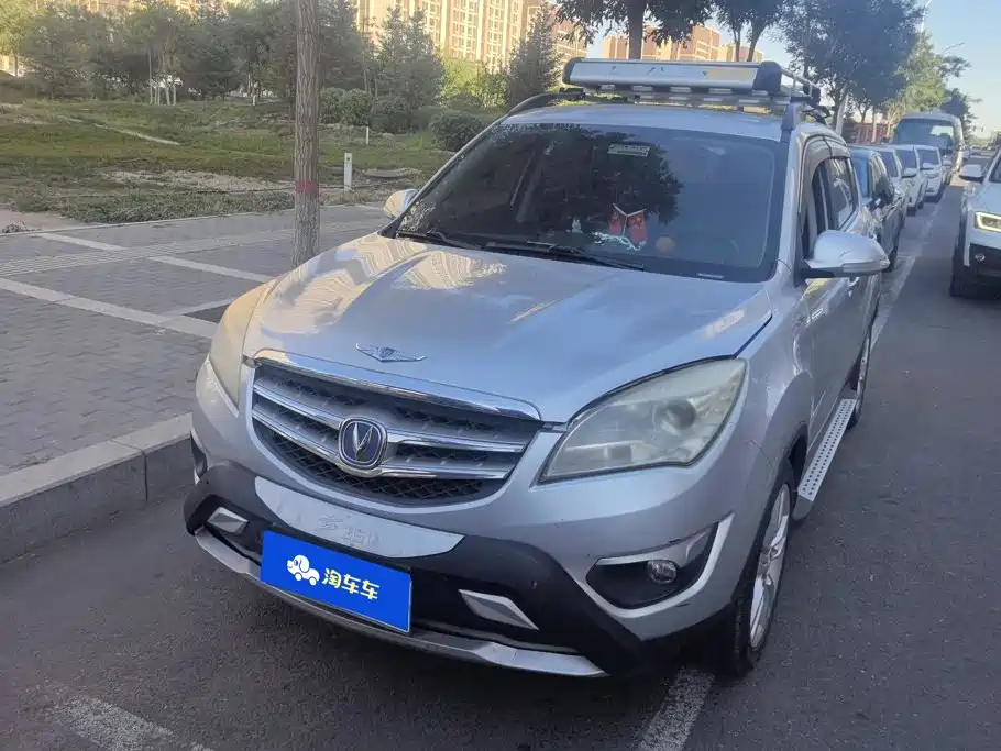 Changan CS35 — миниатюра 2