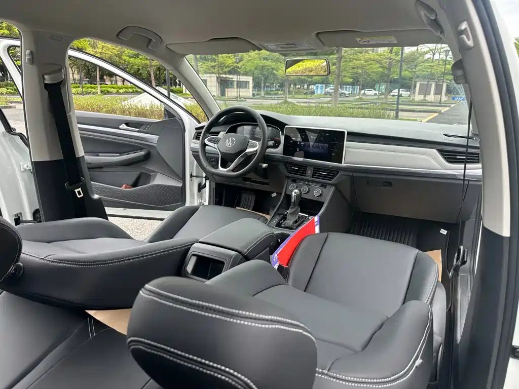 Volkswagen Bora — миниатюра 10