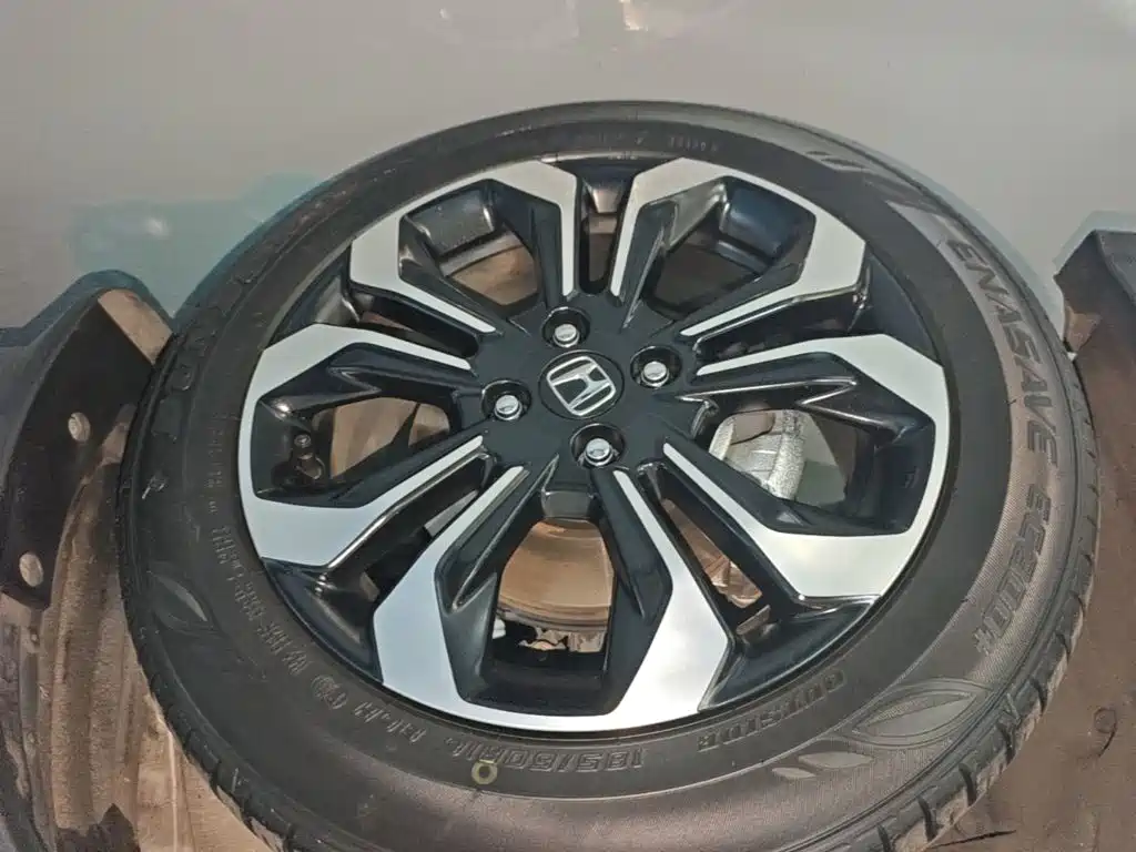 Honda Fit — миниатюра 23