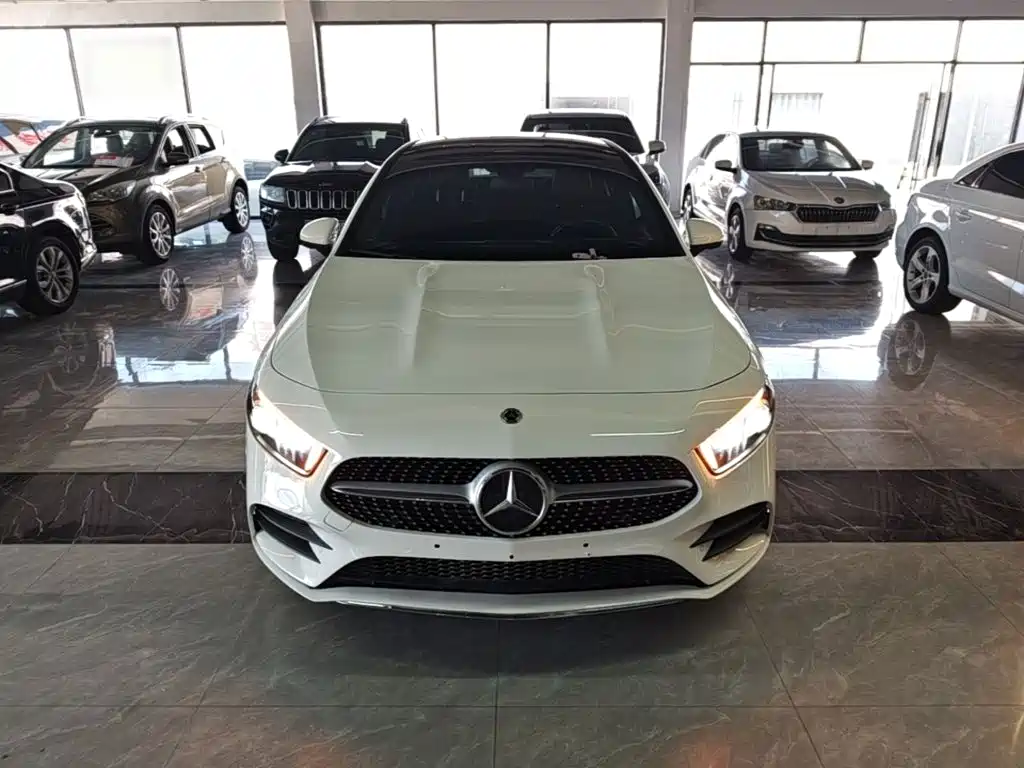 Mercedes-Benz A-Class — миниатюра 3